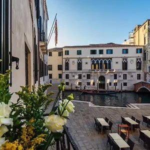 Sant'agostin 3* Venice