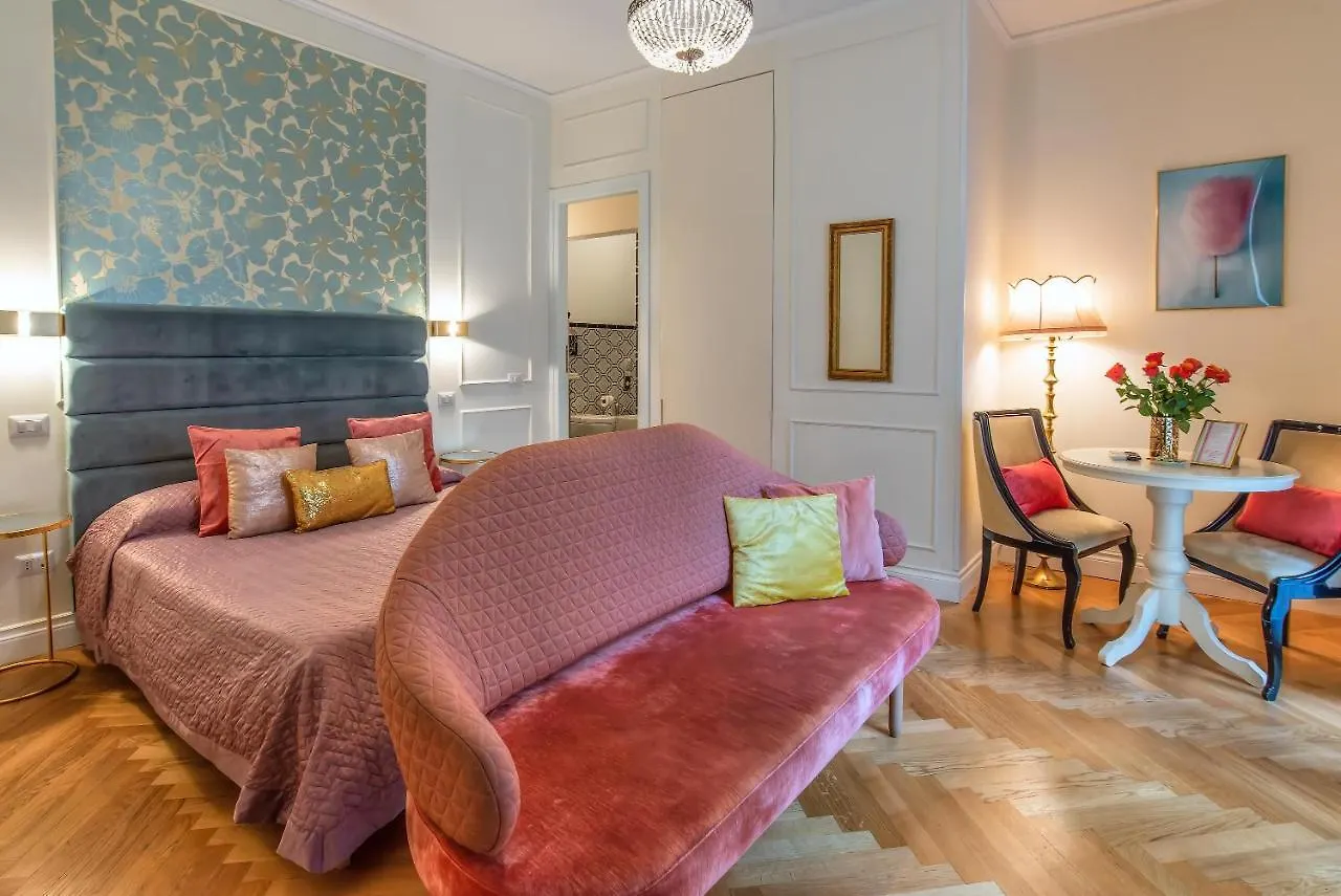 Ingrami Suites And Spa Rom 3*,